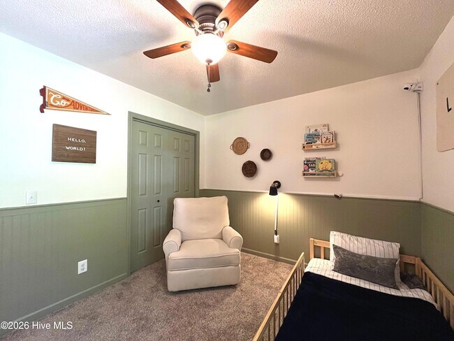 Building Photo - 2400 Longleaf Dr SW