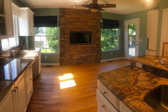 Building Photo - 60 Mumford Rd