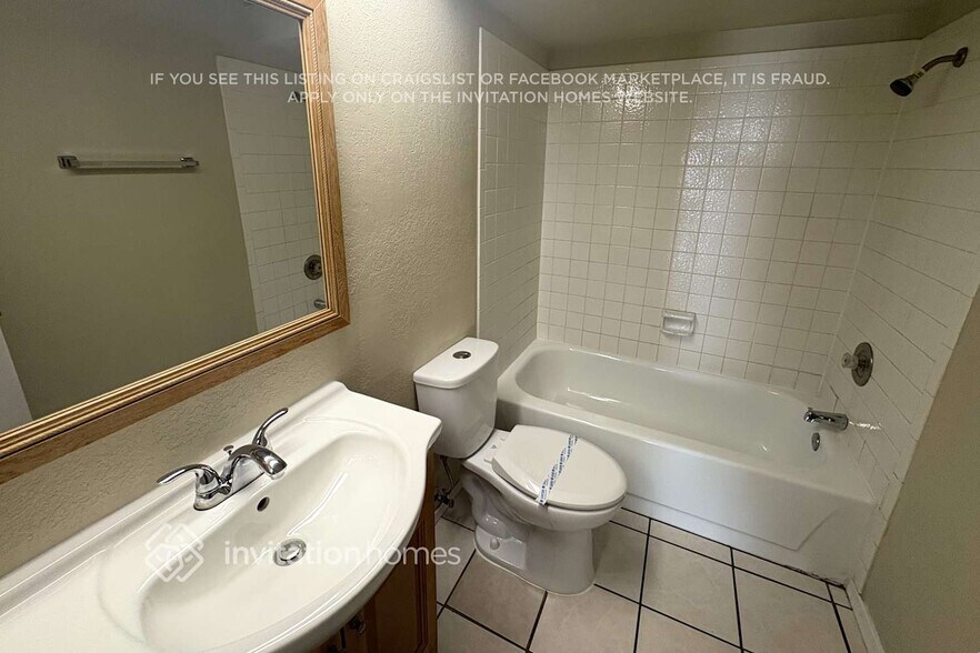 Building Photo - 6501 W Cheryl Dr