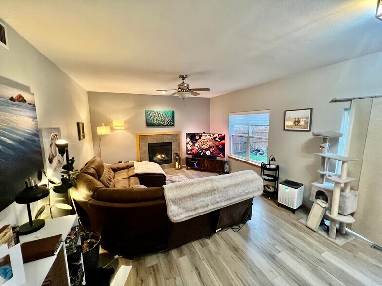 Building Photo - 5133 Horned Owl Dr