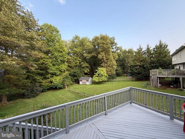 Building Photo - 14917 Lear Ln
