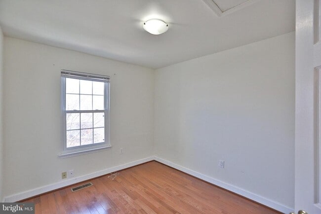 Building Photo - 14214 Beddingfield Way