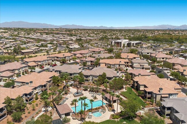 Building Photo - 10809 Garden Mist Dr