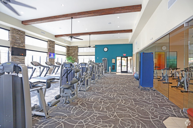 Fitness Center - San Milan