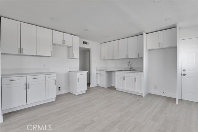 Building Photo - 520 Adele Dr