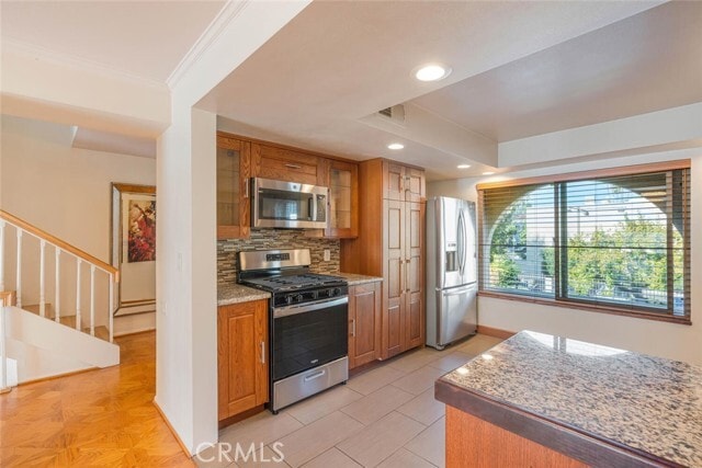 Building Photo - 5216 Lindley Ave