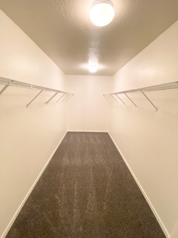 Building Photo - 1243 W 520 S