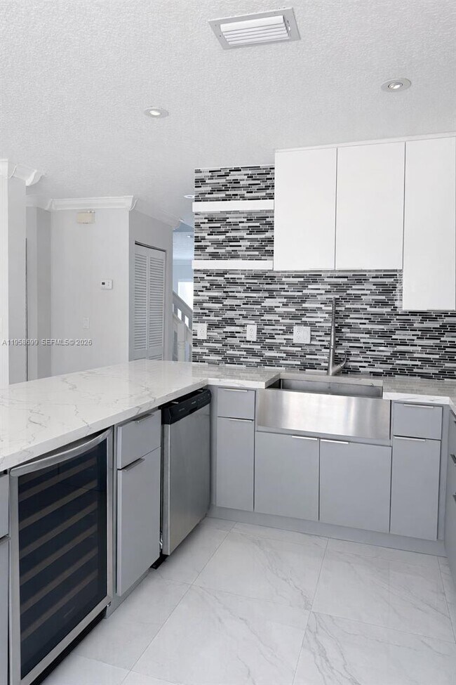 Building Photo - 14042 SW 178th St