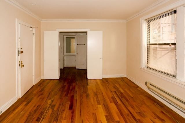 Building Photo - 533 W Roscoe St