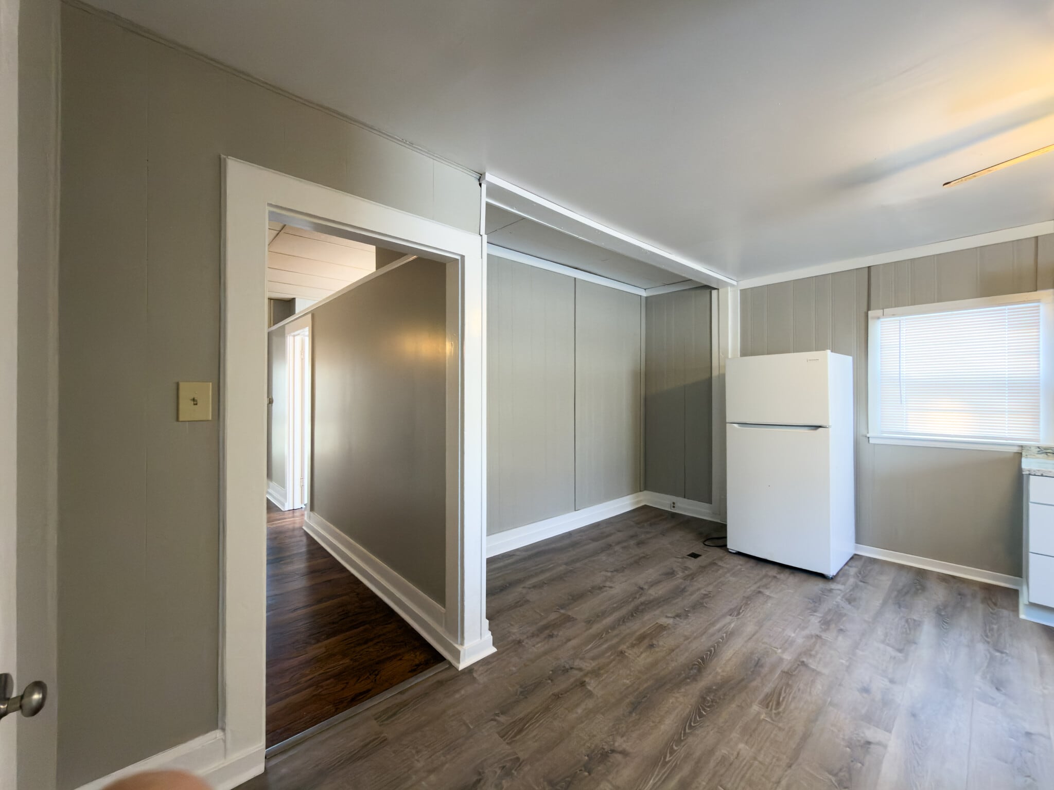 Kitchen - 337 E 15th St