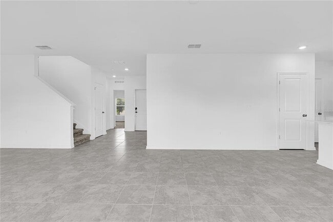 Building Photo - 1021 Waterfall Blvd