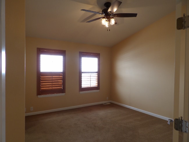 Building Photo - 1263 Walters Point