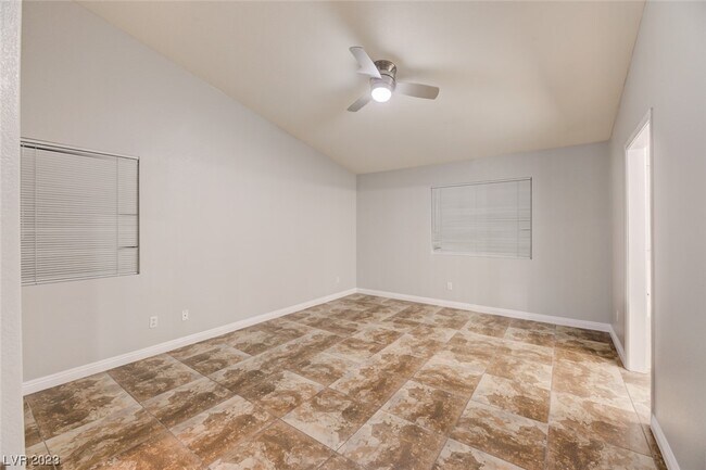 Building Photo - 116 Appian Way
