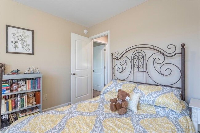 Building Photo - 820 Sunset Ct