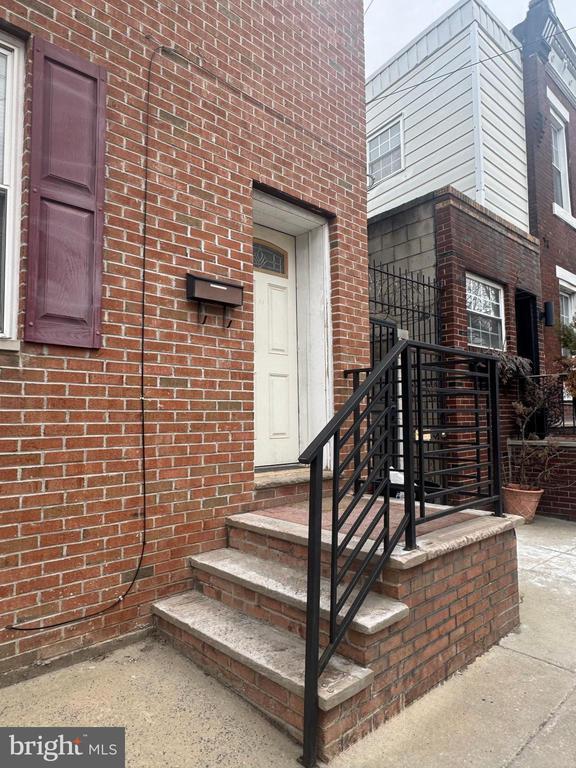 Building Photo - 1951 S 4th St