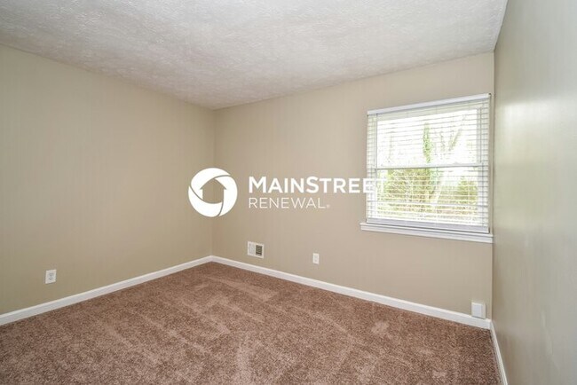 Building Photo - 3 Bedroom Pet-Friendly Home in Louisville,...