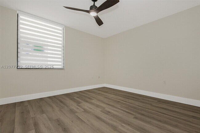 Building Photo - 1709 Whitehall Dr