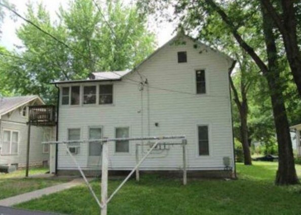 Building Photo - 408 Laramie St