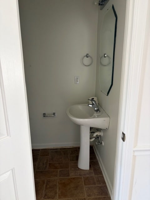 Building Photo - 2033 Victory Gallop Ln