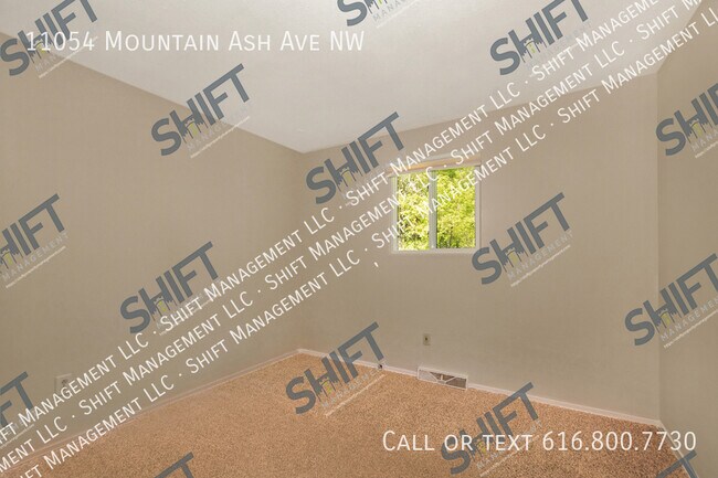 Building Photo - 11054 Mountain Ash Ave NW