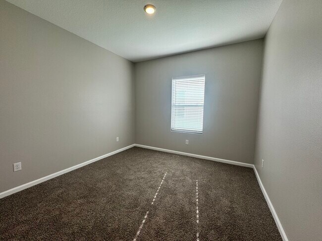 Building Photo - 4 Bed/3 Bath/2 Car Garage New Construction...