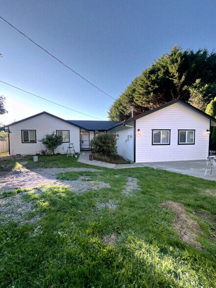 Building Photo - 1007 Digby Ln