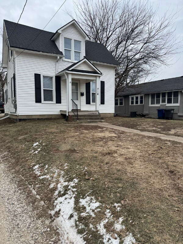 Building Photo - 714 Ovid Ave
