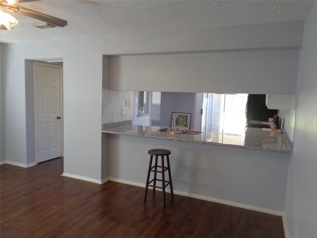 Building Photo - 9414 Westacre Pl