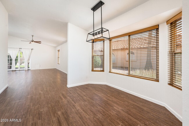 Building Photo - 2926 E Brookwood Ct