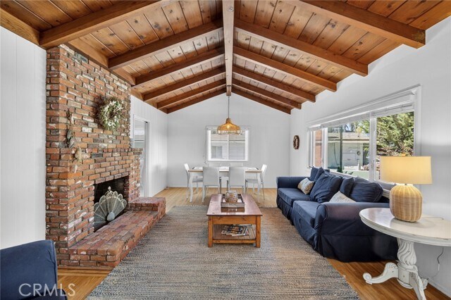 Building Photo - 237 Avenida Montalvo