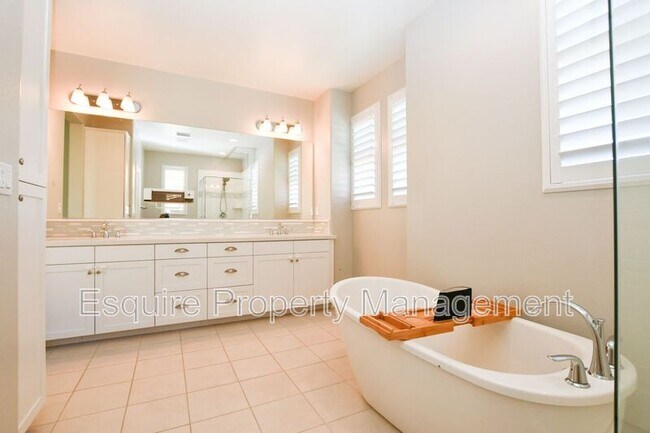 Building Photo - 173 Stage Trail Rd.