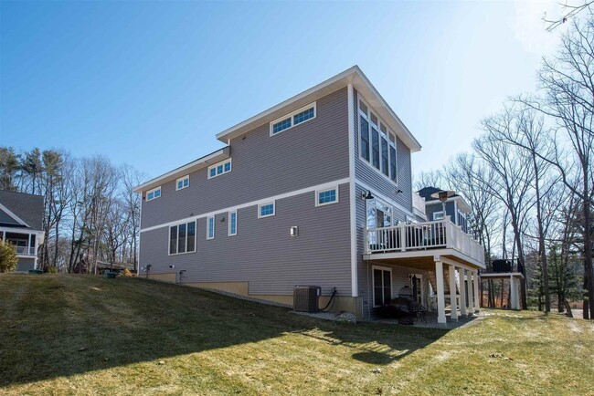 Building Photo - 1163 Sagamore Ave