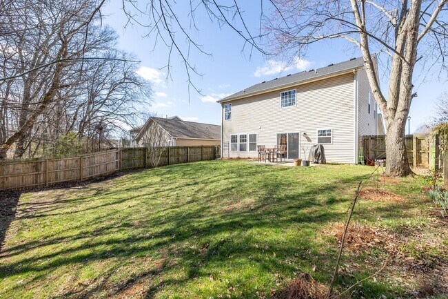 Building Photo - 1036 Lexington Farms Dr