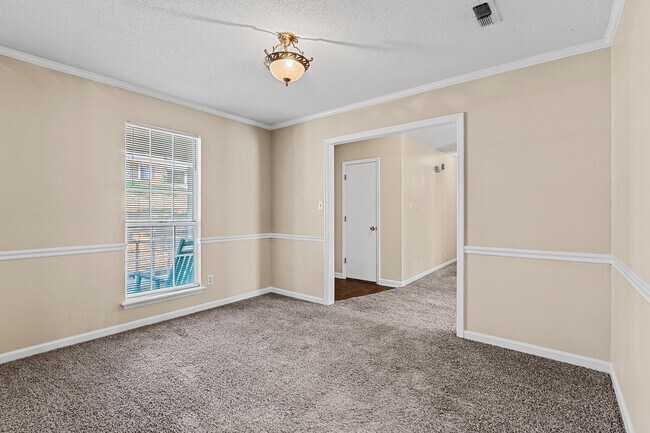 Building Photo - 4158 Arlington Rd