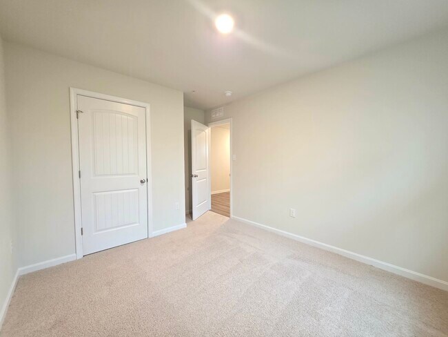 Building Photo - 1105 Albritton Ln