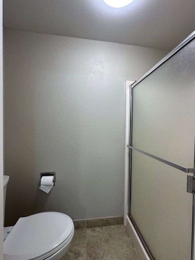 Building Photo - Stunning Newbury Park Home in model condit...