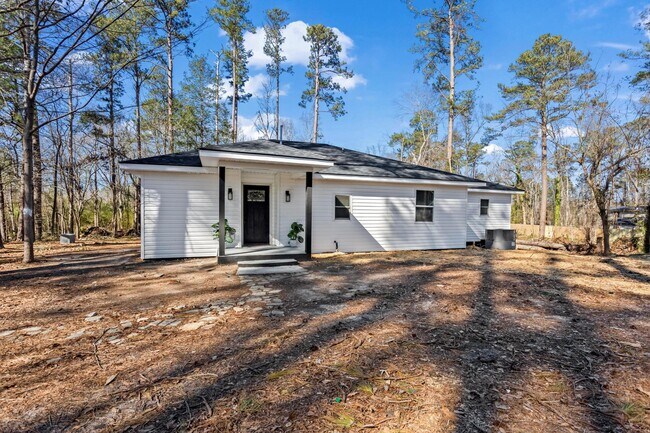 Building Photo - 4593 Windsor Spring Rd