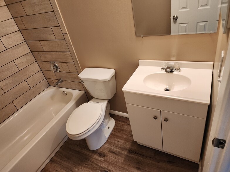 Building Photo - 3271 S Alabama Ave