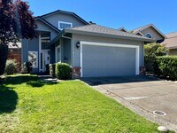 Building Photo - Beautiful Home in Granite Bay Village