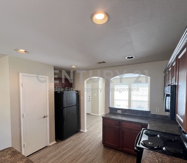 Building Photo - Beautifully Maintained 3/2/2 in NORTHWEST ISD For Rent!