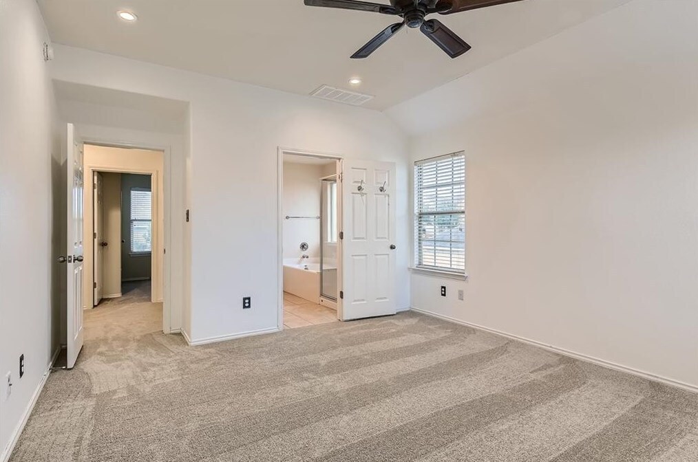 Building Photo - 177 Flagstone Trl