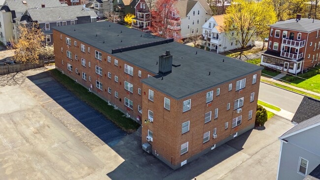 Building Photo - Fairview Street Apartments