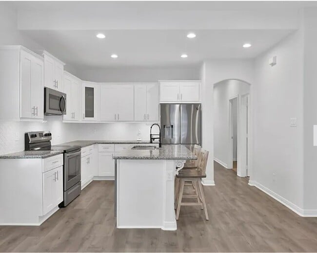 Building Photo - 16708 Stonefield St