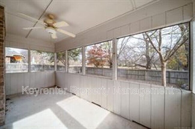 Building Photo - 26449 Vintage Trace Dr