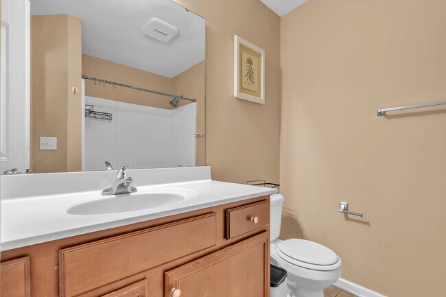 Building Photo - 477 Sand Ridge Rd
