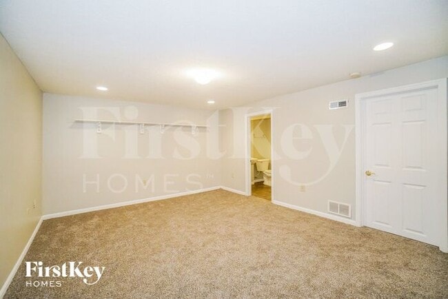 Building Photo - 2958 Badger Dr
