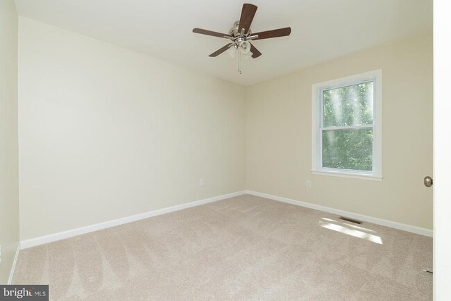 Building Photo - 15107 General Stevens Ct