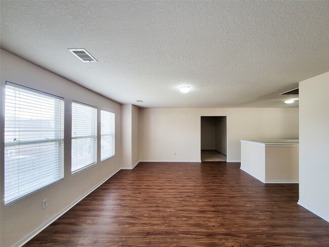 Building Photo - 19626 Hardwood Ridge Tr