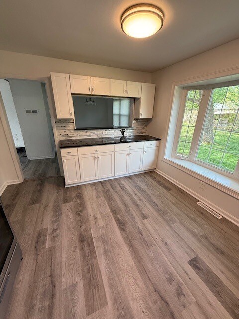 Building Photo - Jannat Arnsby