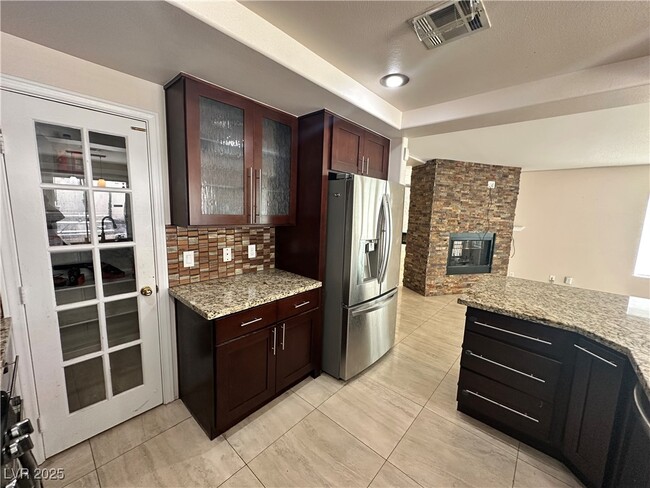 Building Photo - 8305 Bermuda Beach Dr